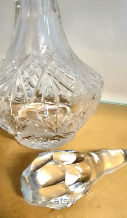 Beautiful, high-quality whiskey decanter, Bohemia crystal (lead crystal), hand-cut