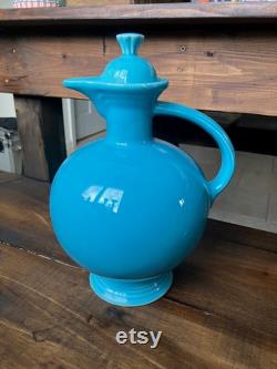 Fiesta Vintage 1930s 40s Era Carafe in Original Turquoise with Cork Stopper Lid Rare Beautiful Excellent Vintage Fiesta Collectible Piece