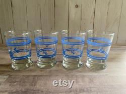Pfaltzgraff Yorktowne 52oz Glass Juice Carafe with Plastic Lid and Eight (8) 6oz Footed Juice Glasses Rare Find White Blue Floral Kitchen
