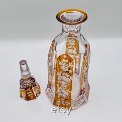 Vintage bohemian etched crystal decanter, Amber cut in clear floral etched panels, c1920 Art Deco cocktail barware, height 25.5 cm